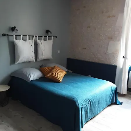 Appartamento La Tourterelle Thaims Esterno foto